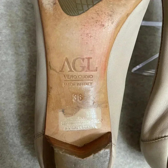 AGL Attilio Giusti Leombruni Italy Leather Camel
Black Cap Toe Pumps size EU 36 - Picture 6 of 13